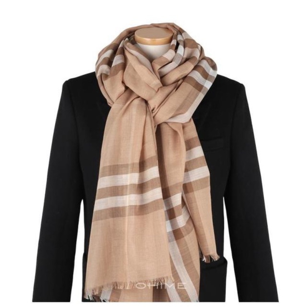 Burberry Tan Plaid Scarf - Picture 6 of 9